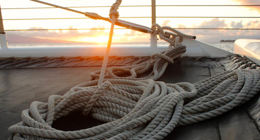 Bien préserver vos cordages de l’environnement marin : UV, humidité, salinité…